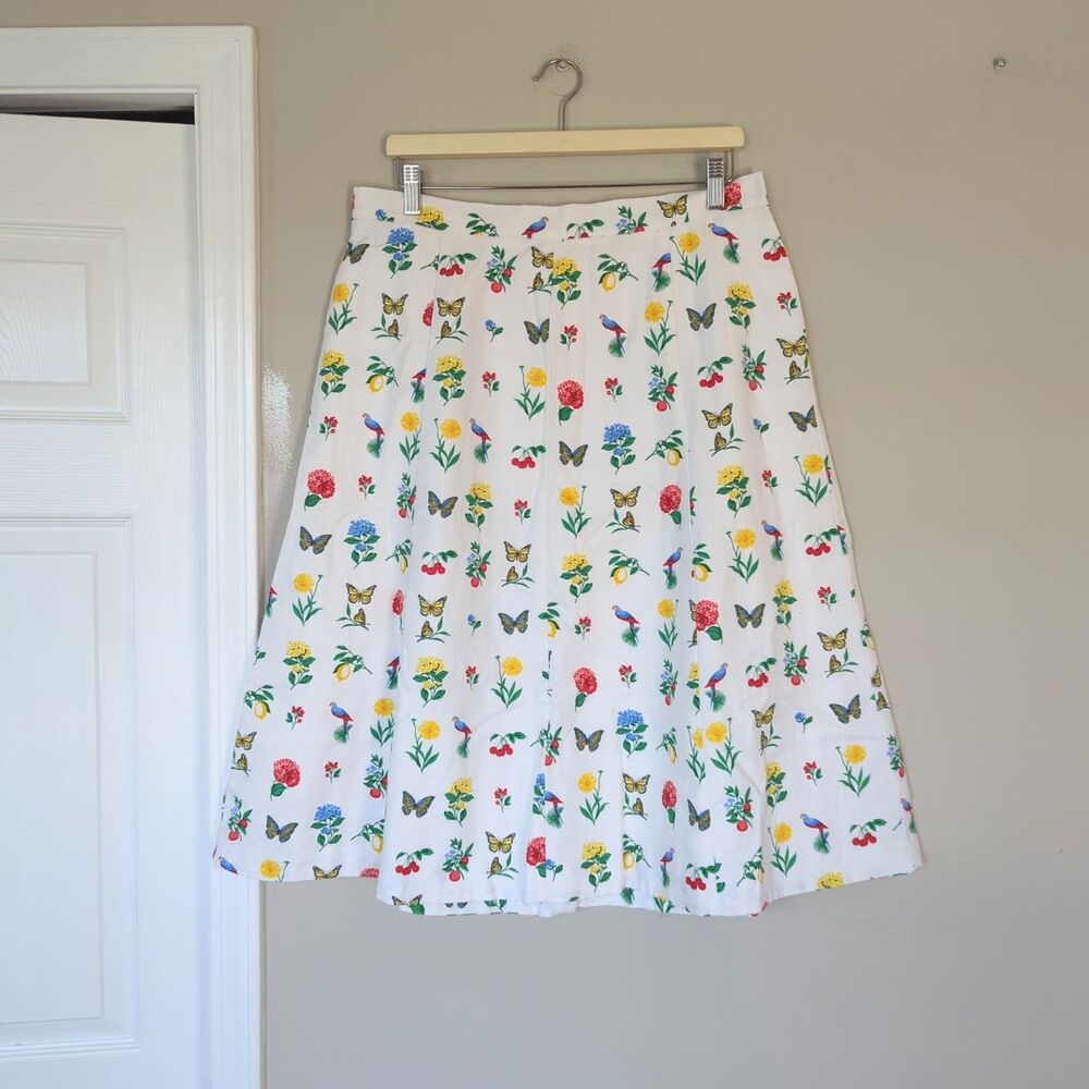 Ann Taylor Floral Butterfly Fit Flare Mid Length Skirt 12 Petite Whimsical Twee